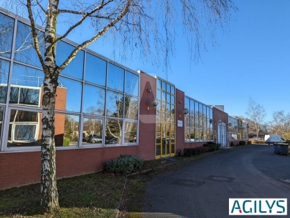 Activités / entrepôts à louer - LES ULIS – Photo 1