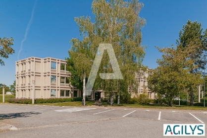 Activités / entrepôts à louer - SAINT AUBIN – Photo 1