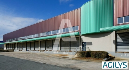 Activités / entrepôts à louer – COMBS-LA-VILLE (77380) – 3