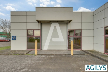 Activités / entrepôts à louer – SAINT-THIBAULT-DES-VIGNES (77400) – 5