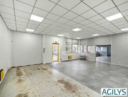 Activités / entrepôts à louer – LES ULIS (91940) – 1