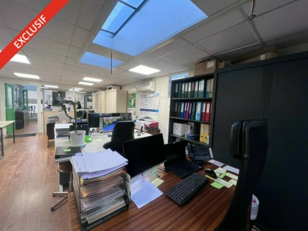 Activités / entrepôts à vendre – IVRY-SUR-SEINE (94200) – 3