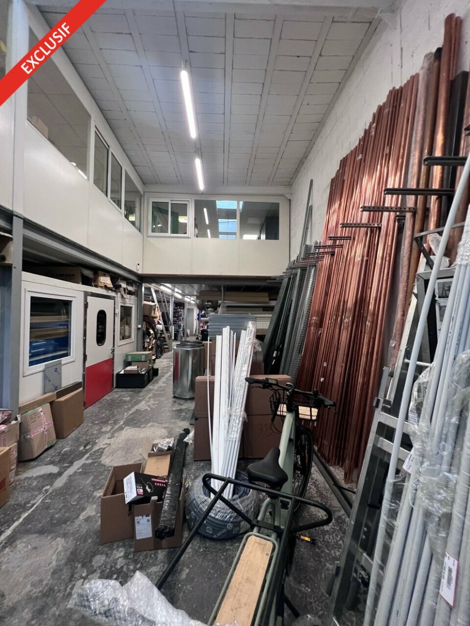 Activités / entrepôts à vendre – IVRY-SUR-SEINE (94200) – 1