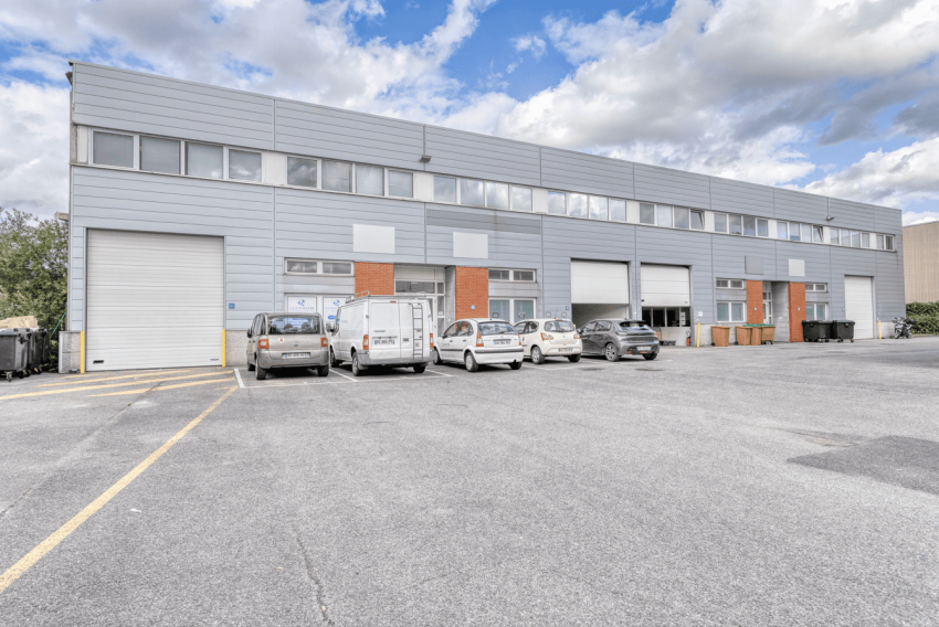 Transaction AGILYS : Location de 385 m² à Vitry-sur-Seine, Agglomération Grand-Orly Seine Bièvre.