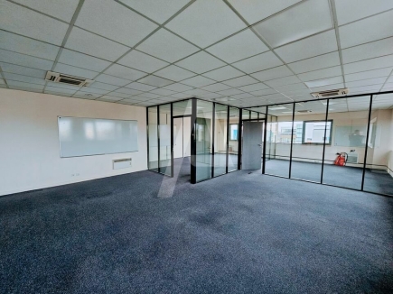 Bureaux à louer – VILLEBON SUR YVETTE (91140) – 5