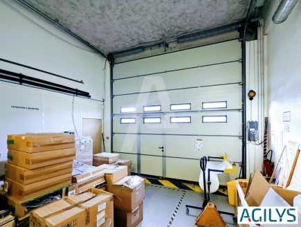 Activités / entrepôts à louer – ANTONY (92160) – 3