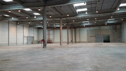 Activités / entrepôts à louer – COMBS LA VILLE (77380) – 3