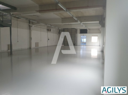 Activités / entrepôts à louer – Lognes (77185) – 2