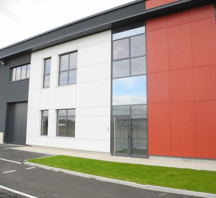 Activités / entrepôts à vendre – LIEUSAINT (77127) – 3