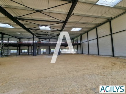 Activités / entrepôts à vendre – MOISSY CRAMAYEL (77550) – 3