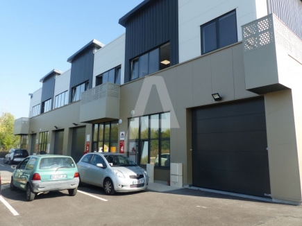 Activités / entrepôts à vendre – SAINT-PIERRE-DU-PERRAY (91280) – 3