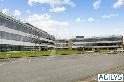 Bureaux à louer – SACLAY (91400) – 1