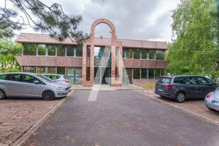 Bureaux à louer – ORSAY (91400) – 3