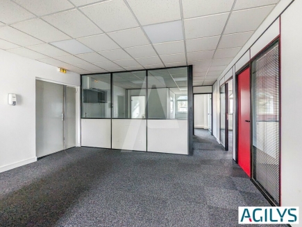 Bureaux à vendre – ORSAY (91400) – 2