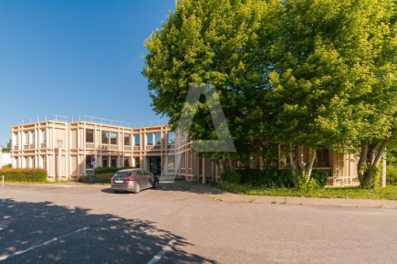 Bureaux à louer – SACLAY (91400) – 5