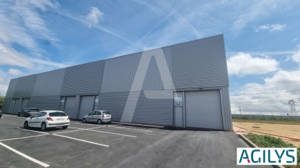 Activités / entrepôts à vendre – VILLEBON SUR YVETTE (91140) – 1