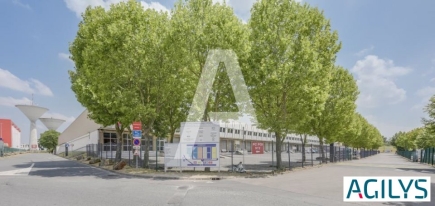 Activités / entrepôts à louer – VILLEJUST (91140) – 1