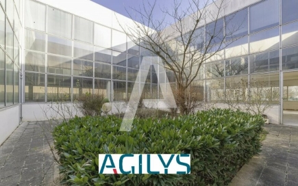 Activités / entrepôts à louer – LES ULIS (91940) – 2