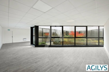 Activités / entrepôts à louer – VILLEBON SUR YVETTE (91140) – 2