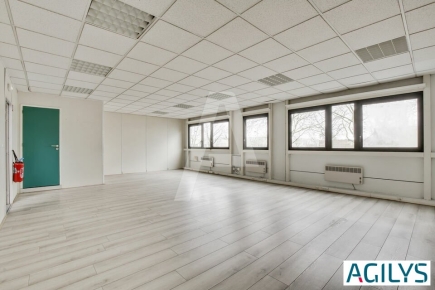 Activités / entrepôts à louer – BONDOUFLE (91070) – 5