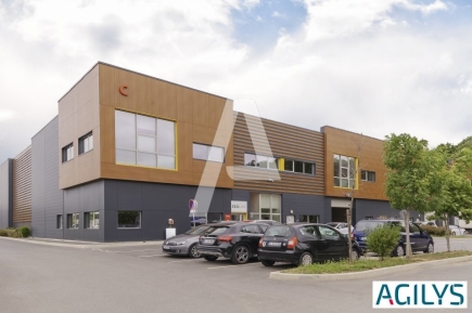Activités / entrepôts à louer – VILLEBON SUR YVETTE (91140) – 3