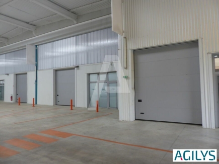 Activités / entrepôts à louer – PALAISEAU (91120) – 1