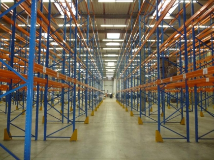 Activités / entrepôts à louer – LE PLESSIS PATE (91220) – 1