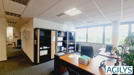 Bureaux à vendre – ORSAY (91400) – 2