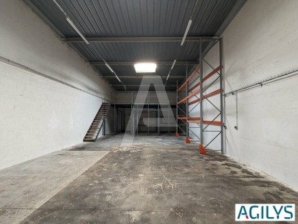 Activités / entrepôts à louer – CHILLY MAZARIN (91380) – 2