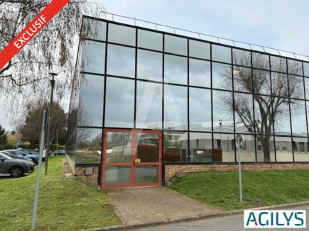 Activités / entrepôts à vendre – SACLAY (91400) – 1