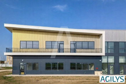 Activités / entrepôts à louer – VILLEBON SUR YVETTE (91140) – 3