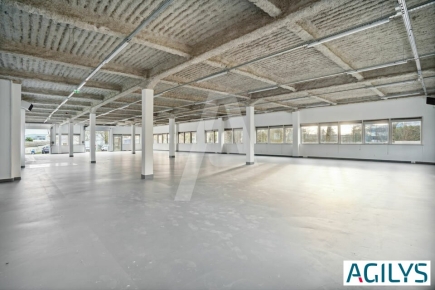 Activités / entrepôts à louer – LES ULIS (91940) – 3