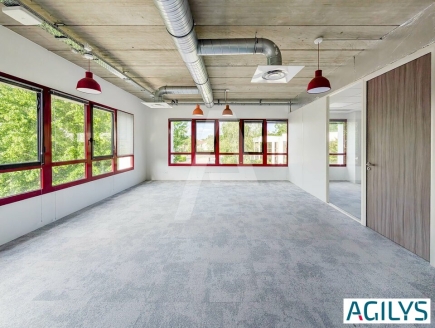 Bureaux à vendre – LES ULIS (91940) – 1