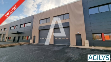 Activités / entrepôts à louer – VILLEJUST (91140) – 2