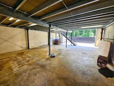 Activités / entrepôts à louer – VILLEJUST (91140) – 2