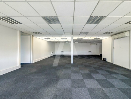 Bureaux à louer – MASSY (91300) – 2