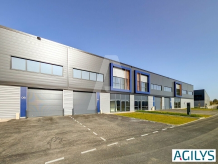 Activités / entrepôts à louer – VILLEBON-SUR-YVETTE (91140) – 3
