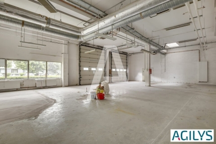 Activités / entrepôts à louer – ANTONY (92160) – 3