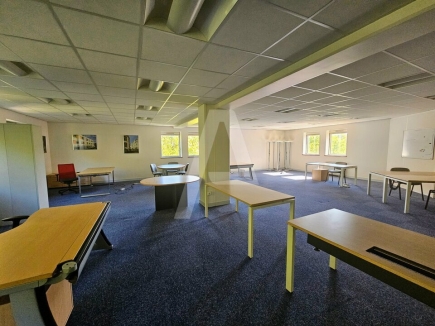 Bureaux à vendre – MEUDON (92360) – 1