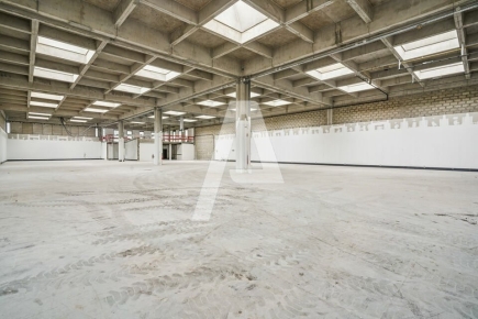 Activités / entrepôts à louer – RUNGIS (94150) – 1