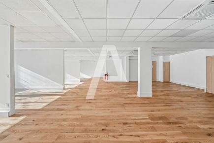 Bureaux à louer – IVRY-SUR-SEINE (94200) – 3