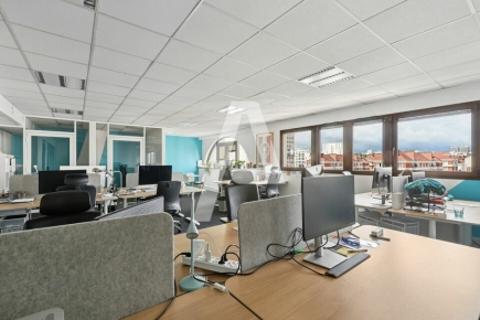Bureaux à louer – IVRY SUR SEINE (94200) – 5