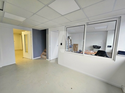 Activités / entrepôts à vendre – ÉVRY-COURCOURONNES (91080) – 5