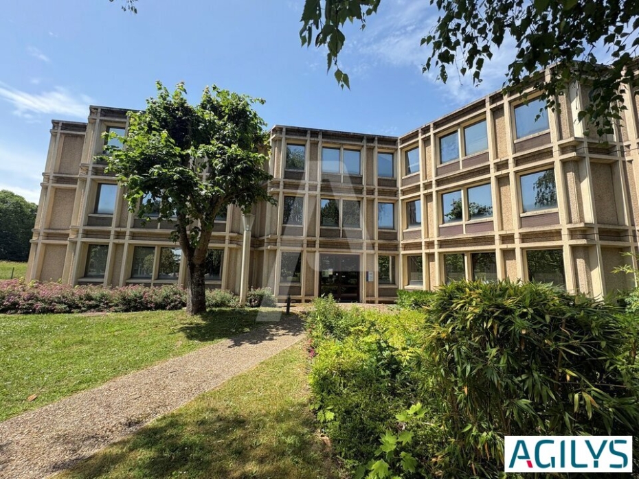Activités / entrepôts à vendre – SACLAY (91400) – 1