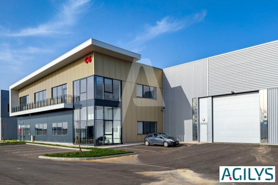 Activités / entrepôts à vendre – VILLEBON SUR YVETTE (91140) – 1