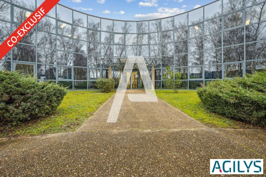 Activités / entrepôts à vendre – SACLAY (91400) – 1