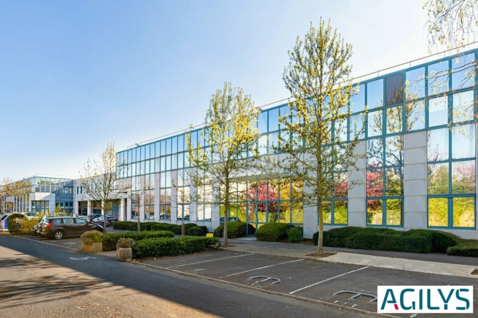 Activités / entrepôts à louer – FRESNES (94260) – 1