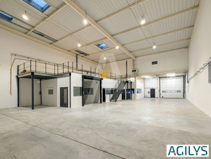 Activités / entrepôts à louer - VILLEBON SUR YVETTE – Photo 1