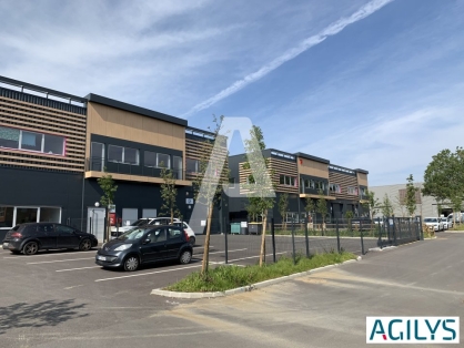 Activités / entrepôts à louer - VILLEBON SUR YVETTE – Photo 1