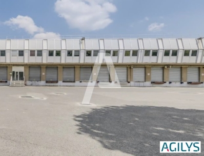 Activités / entrepôts à louer - VILLEJUST – Photo 1